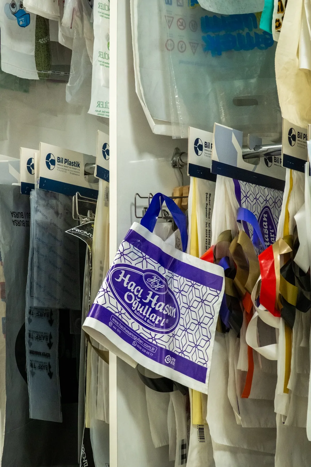 Polybil patch handle bag production